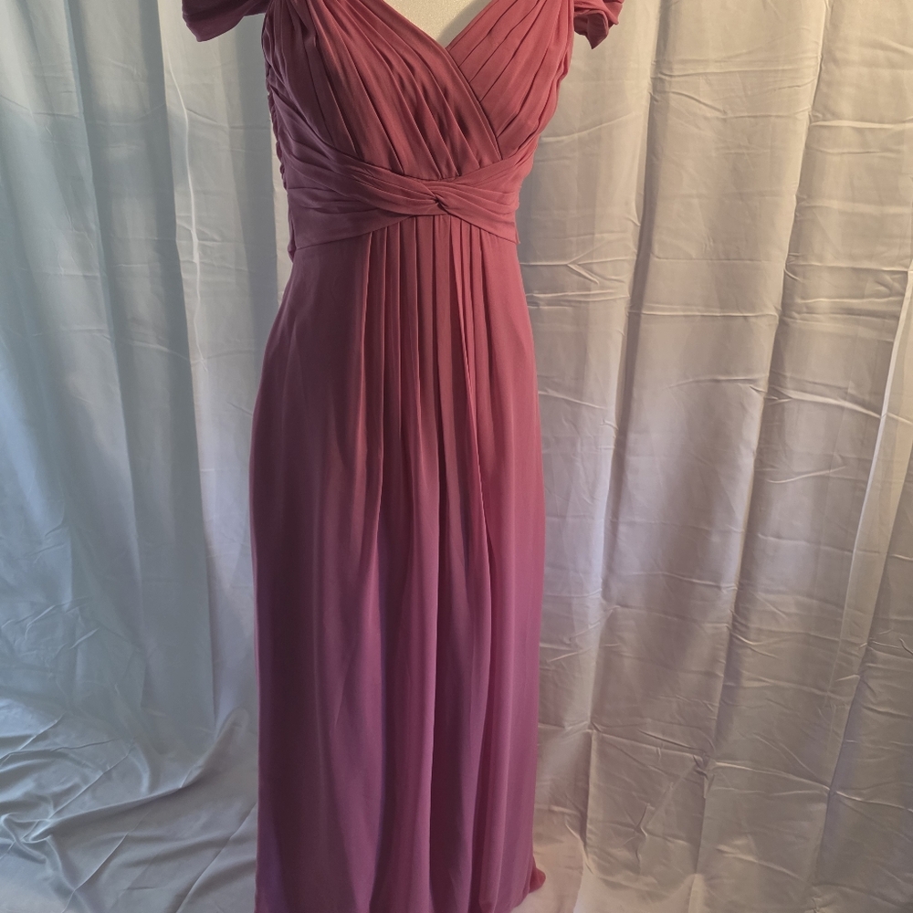 Chic Mauve Maxi Dress